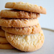 Buttery Bliss: Easy Gluten-Free Shortbread Made Simple